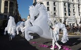 Karneval květů v Nice a festival citrusů v Mentonu 2021 - Francie - Nice, slavnost Les Batailles de Fleurs