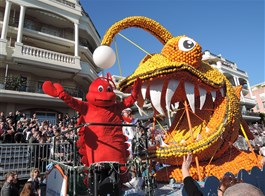 KARNEVAL KVĚTŮ V NICE A FESTIVAL CITRUSŮ V MENTONU 2026  Francie - Menton - Corsi des Fruits d´Or, hele humr a zubatá ryba a všechno z citrusů
