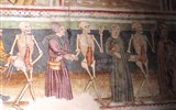 Hrastovlje - Slovinsko - Hrastovlje - tzv. Tanec smrti, fresky Janeze iz Kastva, kolem 1490 - kostlivci si vedou bohatce i kněze, nikdo neunikne
