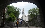 Julské Alpy, Lublaň a  kouzlo jihozápadního Slovinska - Slovinsko - Štanjel, kostel sv.Daniela, pozdně gotický, 15.st, barokizován v 18.století