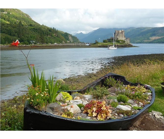 Skotsko, země hradů a vřesu 2023 - Skotsko - Eilean Donan