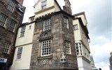 Skotsko, země hradů a vřesu 2022 - Skotsko - Edinburgh, John Knox House, 1490, přestavěn 1556 pro zlatníka Jamese Mosmama