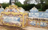 Lisabon, královská sídla, krásy pobřeží Atlantiku, Porto 2021 - Portugalsko - Lisabon - zdejší keramické dlaždice zvané azulejos jsou všude a zobrazují téměř vše