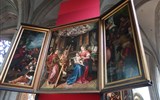 Belgie, umění, památky UNESCO, gastronomické zážitky či květinový koberec 2022 - Belgie - Antverpy, katedrála, Sv.Lukáš maluje Madonu, 1602, M.de Vos, O.van Veen, A.Francken