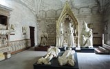Avignon - Francie - Provence - Avignon, Severní sakristie, vpravo socha římského císaře Karla IV.