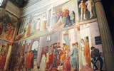 kaple Brancacciů - Itálie - Florencie - kaple Brancacciů, Ukřižování sv.Petra před prokonzulem, nahoře Sv.Petr uzdravuje ochrnutého a Vzkříšení Tabity