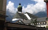 Nejkrásnější Tyrolský advent plný zážitků 2021 - Rakousko - Innsbruck - Hofkirche, 1553-1563, postavil Ferdinand I. jako habsburskou hrobku pro Maximiliána I.