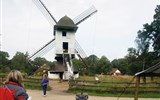 Holandsko a Belgie, země, které stojí za to navštívit - Belgie - skanzen Bokrijk, otočný mlýn 1788, z Mol-Millegem, Antverpy