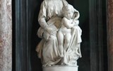 Bruggy - Belgie - Michelangelo, Madona s dítětem, 1504-5, darována J.Mouseronem 1513