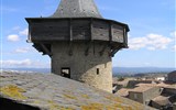 Languedoc, katarské hrady, moře Lví zátoky a kaňon Ardèche letecky 2023 - Francie - Languedoc -Carcassonne, Château Comtal