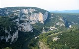 Ardèche - Francie - kaňon řeky Ardèche je dlouhý asi 40 km