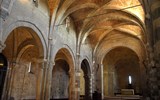 Sovana - Itálie - Lazio - Sovana, katedrála sv.Petra a Pavla, interiér