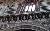 Památky Sieny - Itálie - Lazio - Siena, Duomo, 172 sádrových bust papežů a 36 císařů