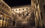 Památky Sieny - Itálie - Lazio - Siena, Palazzo Salimbeni, gotický palác, 14.stol, od 1472 banka