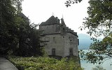 Chillon - Švýcarsko - Chillon, vznikal v dnešní podobě postupně v 13. až 15. století