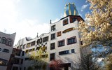 Hundertwasser - Německo - Wittenberg - Hundertwasserschule, Gymnasium Luther-Melanchton
