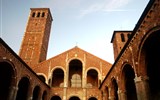 Milano, Turín, Janov a Cinque Terre letecky a rychlovlakem 2023 - Itálie - Milán - bazilika sv.Ambrože, 8.stol, přestavěna 1080-1144