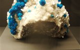 Terra Mineralia - Německo - Freiberg, muzeum Terra mineralia, Kanvasit+Stilbit+Heulandit, Maharaštra, Indie