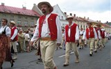 Folklórní slavnosti - Česká republika - Jablunkov - slavnosti Gorolski Świento, průvod goralů