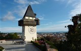 Kouzlo Štýrska rychlovlakem Railjet  a Graz 2024 - Rakousko - Štýrsko - Štýrský Hradec (Graz), Uhrturm (Hodinová věž), symbol města, 1560, původně pouze hodinová ručička, později přidaná minutová ručička menší