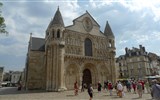 Poitiers - Francie - Poitiers -katedríla Notre-Dame La Grande (foto P.Michal)
