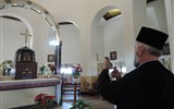 Izrael, po stopách biblických příběhů - Izrael - i kněz musí dnes fotit, alespoň na mobil