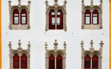 Sintra - Portugalsko- Palácio Nacional de Sintra, okna ve slohu typické manuelské gotiky (foto M.Lorenz)