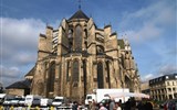 Soissons - Francie - Pikardie - Soissons, katedrála St.Gervais a St.Protas, 1176-1479, nikdy nedokončené věže