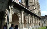 Soissons - Francie - Pikardie - Soissons, St.Jean des Vignes, zbytky křížové chodby kláštera
