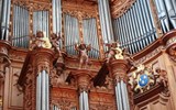 Saint Omer - Francie - Pikardie - S.Omer, Notre Dame, varhany, detail bohaté výzdoby
