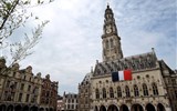 Arras - Francie - Pikardie - Arras, radnice, 1501-17, 1572 rozšířena, od roku 1999 zvonice památkou UNESCO