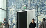 Porto - Portugalsko - Porto, azuleos ve v hale pro VIP v Casa da Música