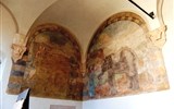 Castello Sforzesco - Itálie - Milán - Elephant Portico, freska z 15.století inspirov.aná freskami z Chillonu v Savojsku