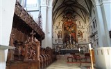 Kostnice - Německo - Kostnice, dóm, chór s hl. oltářem, lavice z dubu, 1467-70, tesař S.Haider a H.Yselin