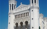 Lyon - Francie - Lyon - bazilika Notre-Dame de Fourviere, neobyzantská, P.Bossan, 1872-84, na místě Trajánova fóra (foto A.Frčková)