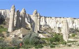Krásy turecké Kappadokie s pěší turistikou 2023 - Turecko - Love Valley, Kapadocie patřila Chetitům, Lýdům, Peršanům, Římanům, ...