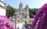 Portugalsko po koronaviru - Portugalsko - Braga, Bom Jesus do Monte, poutní kostel Bom Jesus, kol 1725, architekt M.P.Vilalobos