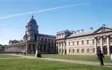 Greenwich - Anglie - Londýn - vlevo Queen Mary Court, vpravo Queen Anne Court, pův. zde Royal Naval College, námoř. nemocnice