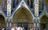 Westminster - Anglie - Londýn - Westminster Abbey, bohatě zdobený severní portál
