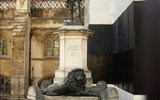 Westminster - Anglie - Londýn - Westminster, socha Olivera Cromwella, 1899, H.Thornycroft