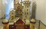 Neuschwanstein - Německo - Bavorsko - Neuschwanstein, model hradu  tak jak měl vypadat po dokončení