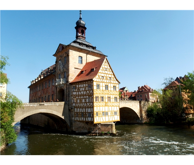 Lázeňský trojúhelník, Francké Švýcarsko a Smrčiny 2023 - Německo - Bamberg, radnice, 1461-7 na místě starší budovy