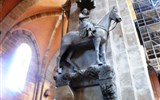 Bamberk - Německo - Bamberg, dóm, Bamberský jezdec, kol 1230, první středověká jezdecká socha, snad uherský král Štěpán I., ideál rytíře