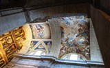 EL ESCORIAL - Španělsko - Escorial, bazilika, fresky nad hlavním oltářem - Smrt, pohřeb a Nanebevzetí P.Marie, L.Giordano