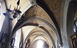 Forchheim - Německo - Forchheim, sv.Martin, vyjma hlavní lodi jsou klenby zdobené barokním štukem