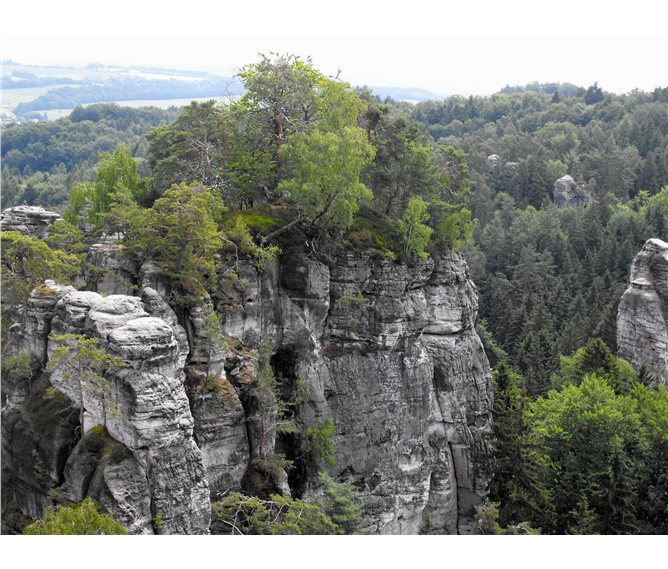 Adršpašské skály a Orlické hory 2022 - Česká republika - Broumovské stěny - pískovcové věže a skalní útvary