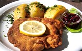 Gastronomie Rakouska - Rakousko-Vídeň-Vídeňský_řízek