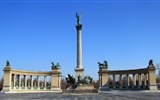 Bratislava, Budapešť, lázně a Velikonoce ve skanzenu Szentendre 2023 - Maďarsko - Budapešť - náměstí Hrdinů.jpg