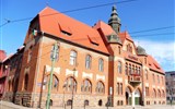 Ostrava a Opava - Česká republika - Ostrava-Vítkovice - radnice, M.Ferstel, postavena 1901-2 ve směsi neostylů