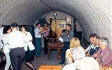 Vlčnov, jízda králů - Česká republika - Morava - posezení ve sklípku